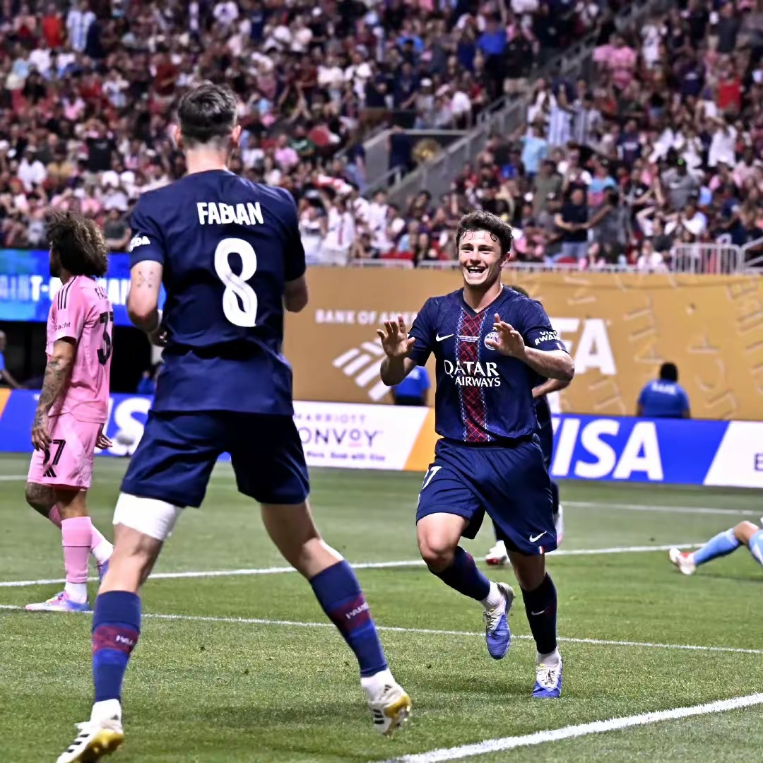 加时末段体能课后;国际米兰豪取连胜备战国王杯;悬念犹存;轮换策略成焦点的简单介绍 加时末段体能课后;国际米兰豪取连胜备战国王杯;悬念犹存;轮换策略成焦点的简单介绍